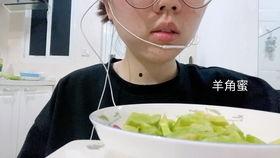 七夕吃瓜网红是谁啊,她是如何成为热议焦点的？