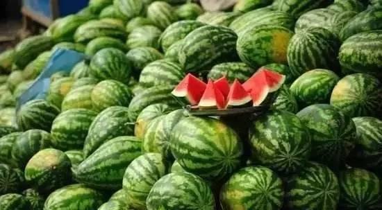 雅麻跌吃瓜网,揭秘网络热点的背后真相  第3张