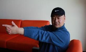 男光头网红吃瓜,揭秘娱乐圈幕后真相  第2张